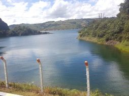 Cabrera cronometró un tiempo de 6:59.01, en un recorrido de dos mil metros en el Lago Calima, El Darién, Colombia. TWITTER / @CONADE