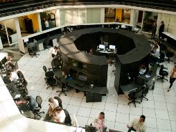 El mercado accionario local tuvo una jornada atenta a reportes corporativos, cifras económicas y presiones comerciales. NTX / ARCHIVO