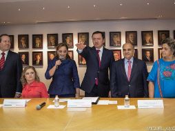  En el encuentro, los futuros senadores delinearon lo que serán las bases de la agenda legislativa sobre la que trabajará la bancada en el próximo periodo ordinario de sesiones. TWITTER/ @osoriochong