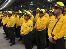  La Conafor destaca que lo anterior representa la mayor movilización internacional de combatientes en la historia de México. TWITTER/ @CONAFOR