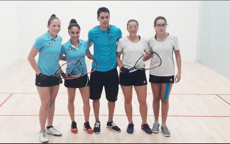 El tercer juego, programado entre Alexandra Herrera y Maricruz Ortiz, no se realizó por la superioridad del cuadro mexicano. TWITTER/@COM_Mexico