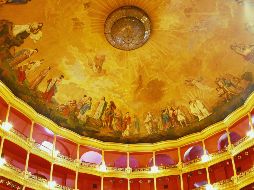 Belleza. El Teatro Degollado resguarda obra de Jacobo Gálvez. ESPECIAL