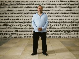 Ai Weiwei. El artista chino presenta sus obras en la Galería Jeffrey Deitch en Hollywood. AP