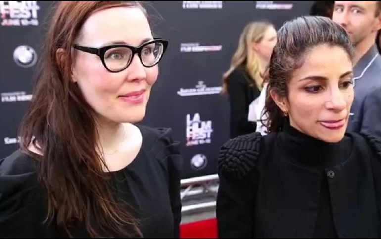 Jennifer Cochis (i), directora del Festival, aseguró que la misión de encontrar 