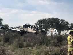 Las investigaciones para esclarecer los hechos que llevaron al desplome se realizarán en su momento bajo los protocolos establecidos en la aeronáutica. AFP / Protección Civil Dgo