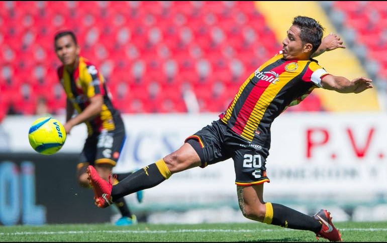 Mendoza anotó el único tanto de los de la Universidad de Guadalajara en el 2-1 favorable a Juárez. MEXSPORT/ARCHIVO