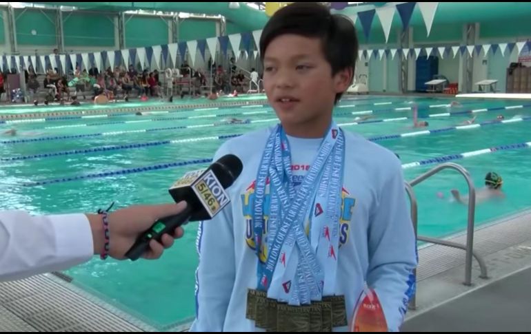 Clark Kent Apuada fue un segundo más veloz que el famoso medallista olímpico por un segundo. YOUTUBE /