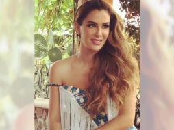 Sobre los cuestionamientos acerca de su situación sentimental, la cantante declaró que por el momento disfruta su soltería pues no sabía estar sola. INSTAGRAM/ ninelconde