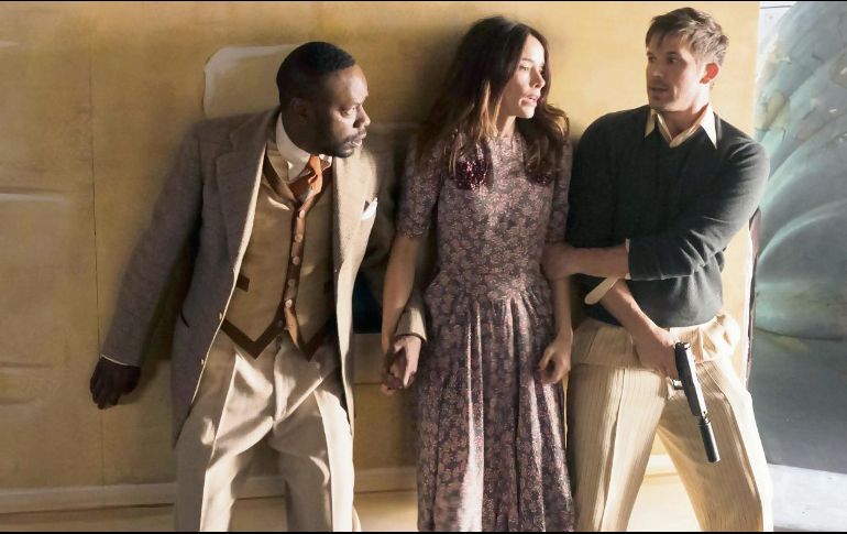 “Lifeboat”. Es el equipo encargado de viajar en el tiempo para salvar a la humanidad. ESPECIAL