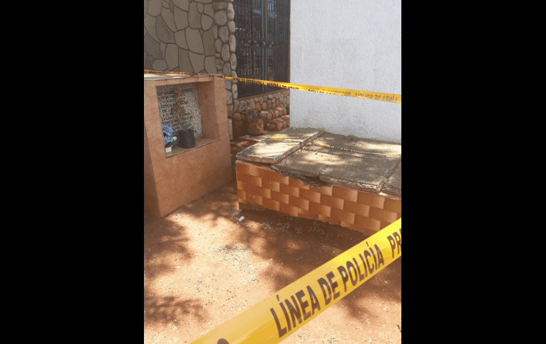 En el camposanto localizaron cuatro tumbas abiertas y cinco más con distintos daños al tratar de ser abiertas sin éxito. ESPECIAL