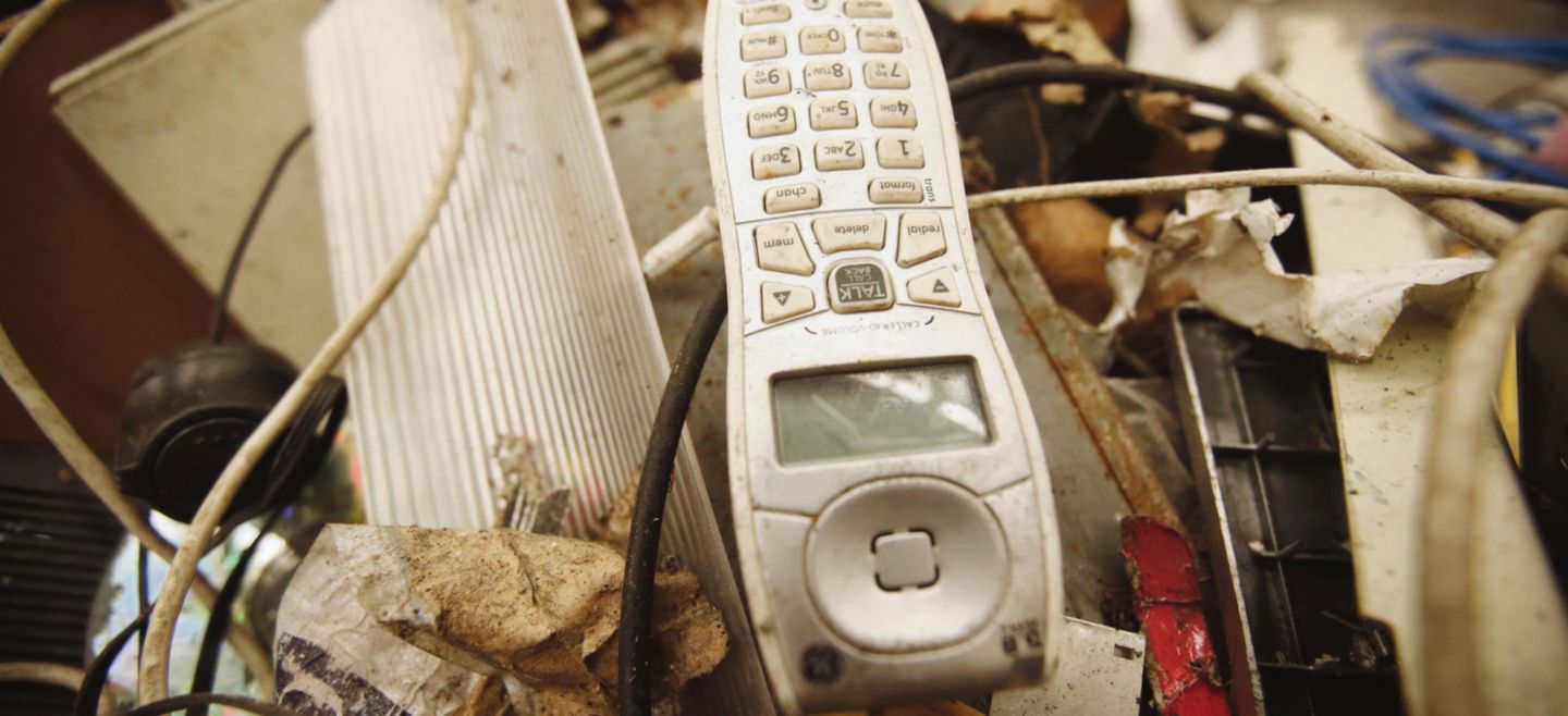 Funciona. No importa el modelo, siempre habrá algo para aprovechar del teléfono que lleva años guardado en el cajón. EL INFORMADOR/F. Atilano