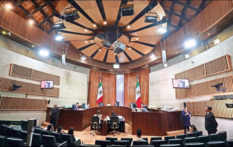 López Obrador obtuvo 30 millones 110 mil 327 sufragios, que representan 53.20 por ciento de la votación total. SUN / ARCHIVO