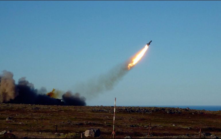 Los ataques con misiles de los rebeldes contra Arabia son habituales, aunque la mayoría de las veces no causan víctimas. EFE/ARCHIVO