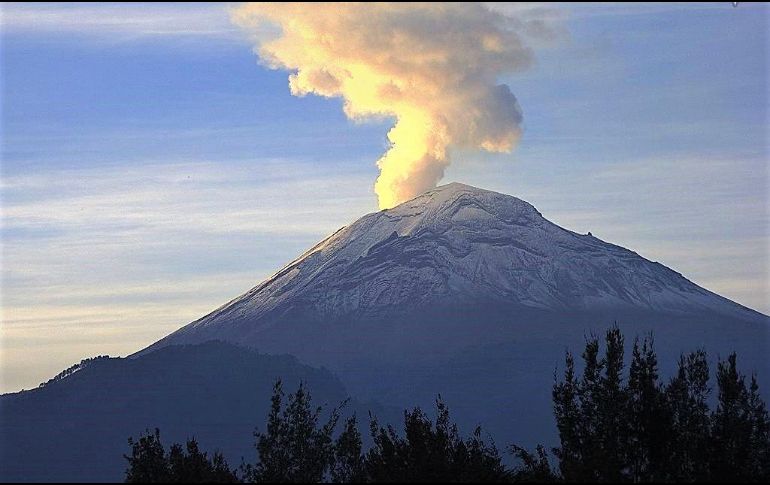  También existe la posibilidad de flujos piroclásticos y de lodo de corto alcance. TWITTER/ @Popocatepetl_MX