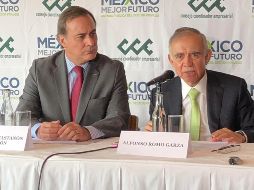 Juan Pablo Castañón (i) menciona respecto a las reglas de origen que dicho tema aún se analiza en Washington, y el sector empresarial está coordinado con la industria automotriz. NTX