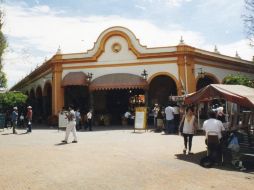 Según trabajadores de la zona, la víctima solía ayudar por las noches a recoger los equipales de los establecimientos. EL INFORMADOR / ARCHIVO