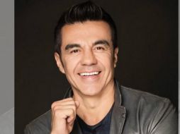 El pasado primero de agosto Uribe regresó al hospital debido a un fuerte dolor en el estómago. INSTAGRAM / adrianuribe