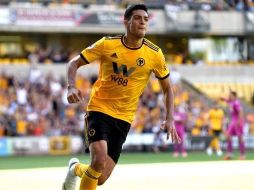 Raúl Jiménez ya jugó con su nuevo equipo, el Wolves, pero lo hizo en amistoso de pretemporada. TWITTER/@WolvesEspanol