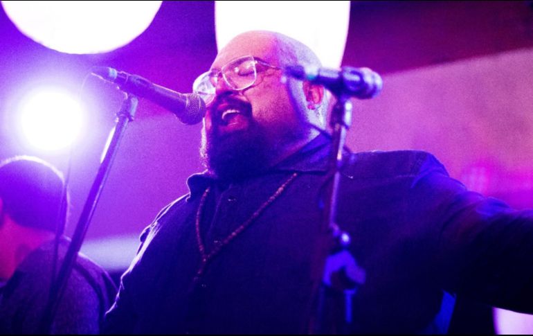 Arturo de la Torre presenta “Culpable”, su primer álbum como solista, compuesto de seis canciones. ESPECIAL