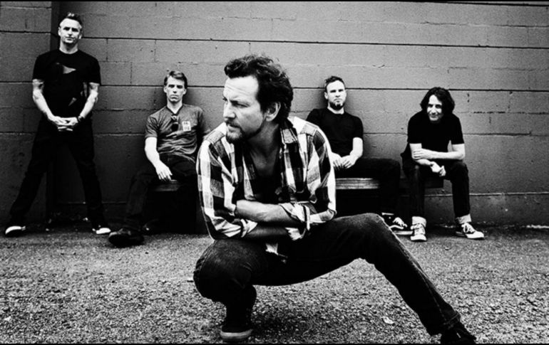 Tras 10 álbumes de estudio, la banda sigue siendo aclamada por la crítica y disfruta de éxito en el mercado, con más de 85 millones de álbumes vendidos en todo el mundo. TWITTER / @MoPOPSeattle