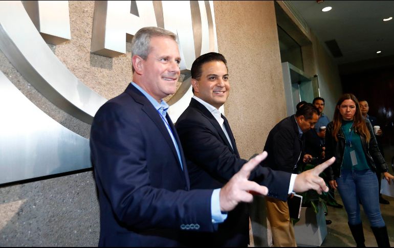 Zepeda (derecha), habló ante los 300 consejeros nacionales del blanquiazul. SUN / Y. Xolalpa