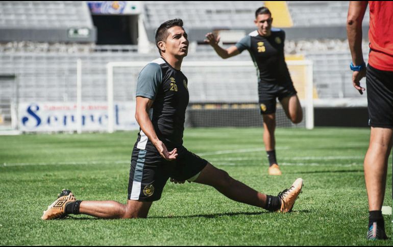 Exigente. Christian Valdez sabe que tienen que ser más contundentes frente al marco. ESPECIAL/LEONES NEGROS