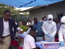 Existen ya 22 casos confirmados de contagio, 27 probables y otros 53 se encuentran bajo investigación, según datos difundidos por el Ministerio de Sanidad congoleño. EFE / ARCHIVO