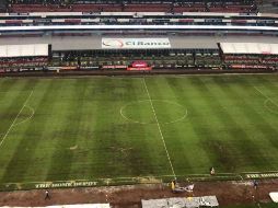 ''No nos hemos sentado a platicar el tema'', dijo el director deportivo de las Águilas, aunque en caso de concretarse, ''una cancha alterna tendría que ser Toluca, CU, el Estadio Azul, Querétaro''. SUN /