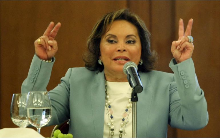 El 7 de agosto pasado, Gordillo anunció su triunfo contra la PGR debido a una sentencia dictada por el Primer Tribunal Unitario en materia Penal de la CDMX. que declaró el sobreseimiento en los últimos dos procesos que la mantenían en prisión domiciliaria. NTX / ARCHIVO