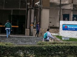 Los bancos grandes tienen por lo menos 100 millones de dólares de suma asegurada para ataque cibernético. EL INFORMADOR/Archivo