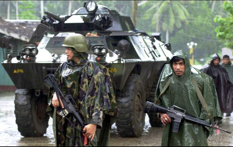 Autoridades organizaron una operación especial tras recibir un aviso sobre la presencia del terrorista en el poblado de Kalimayahan. AP/ARCHIVO