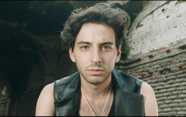 Ya se encuentra disponible su primer corte  'No Dispares'. Facebook / Rigo Vega L.A..