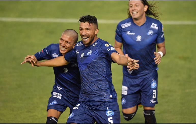 De este modo, Celaya llegó a cuatro unidades en hostilidades del Grupo Cinco, que domina Pachuca con seis y en el fondo se estancó Santos. MEXSPORT / I. Ortiz
