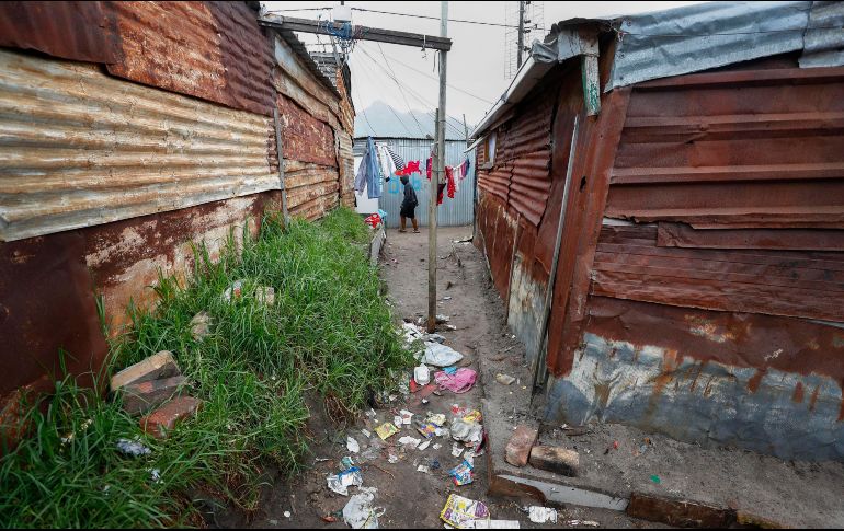 Durante la administración de Peña Nieto, cinco millones de personas salieron de la pobreza, asegura el subsecretario de Sedesol. EFE / ARCHIVO