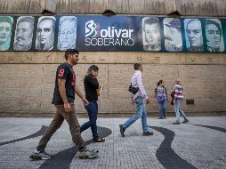 La medida simplificará las cuentas, pero hasta ahora se desconoce si será acompañada por un plan antiinflacionario. EFE / M. Gutiérrez