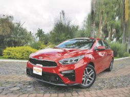 Esta semana en la portada de la edición presentamos los resultados de la prueba de manejo sobre el Kia Forte EX Premium IVT 2019.