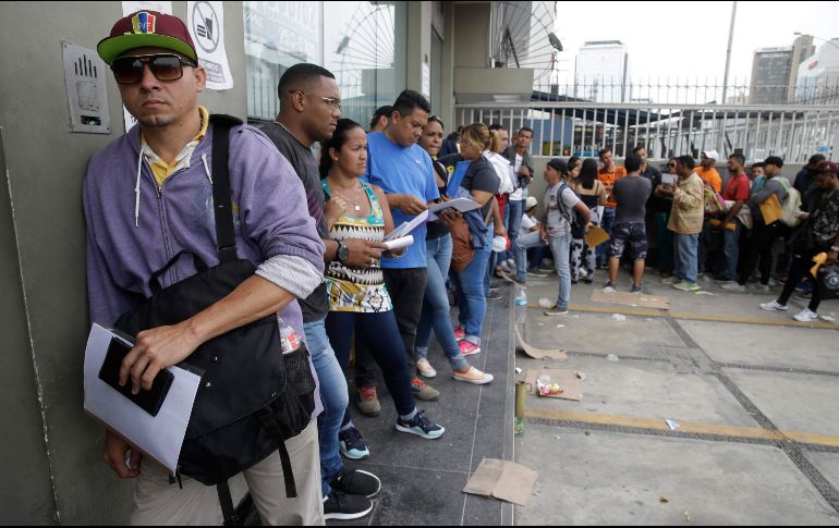 La decisión del juez no establece hasta cuándo se mantendrá el freno a la deportación. AP/M. Mejía