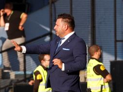 El incidente al minuto 76' hizo que Moahamed perdiera el estilo por algunos momentos. EFE/S. Sas