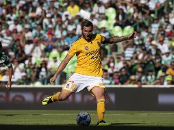 El delantero ahora está vinculado a los Tigres hasta junio de 2021, dice la publicación. MEXSPORT / ARCHIVO