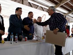 Otorgaron reconocimientos y copias de los certificados de Guinness a cerca de 100 persona. EL INFORMADOR/A. Camacho