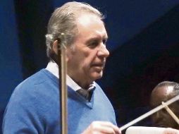 OJUEM. La orquesta recibió de vuelta a Bátiz (en la fotografía), este fin de semana. FACEBOOK DE ENRIQUE BÁTIZ