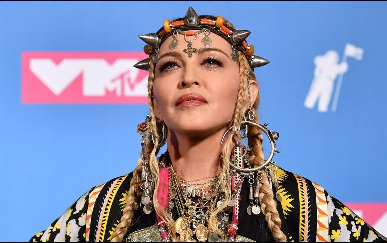 La cantante pop comparte una anécdota para rendir tributo a la recientemente fallecida cantante de soul. AFP / A. Weiss