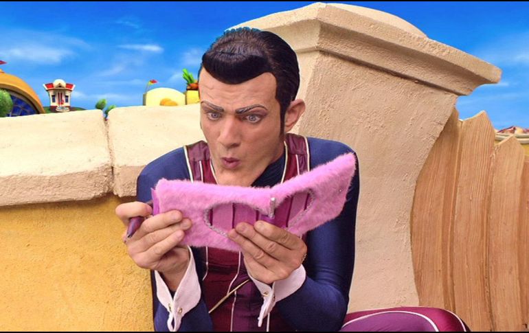Stefánsson interpretó al personaje malvado Robbie Rotten de la serie de televisión. ESPECIAL