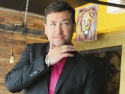 Pablo Ruiz. El cantante posa para esta casa editorial durante su reciente visita a Guadalajara. EL INFORMADOR/E. Barrera