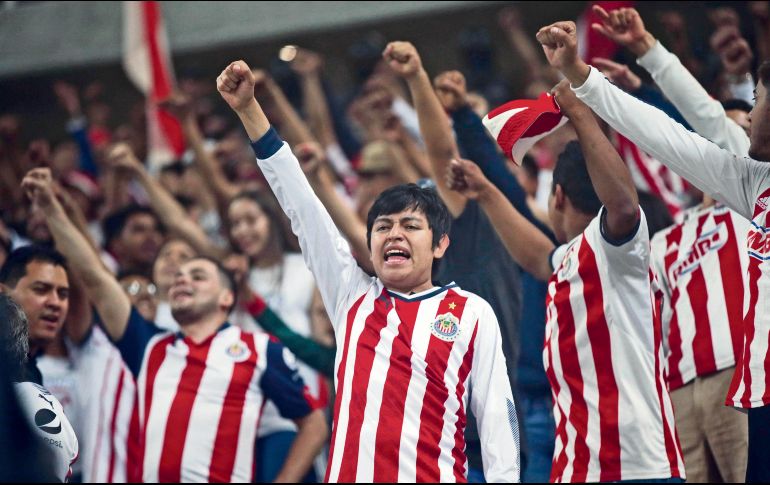 Aunque no se dieron cita en gran número, los aficionados del Rebaño no dejaron de alentar en todo momento y disfrutaron de una muy esperada victoria como locales. EL INFORMADOR / F. Atilano