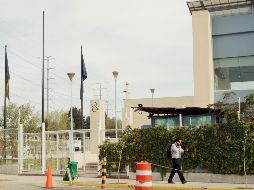 Este jueves personal de la Dirección de Inspección acudió al inmueble, el cual era resguardado por elementos de la Policía del Estado. EL INFORMADOR / ARCHIVO