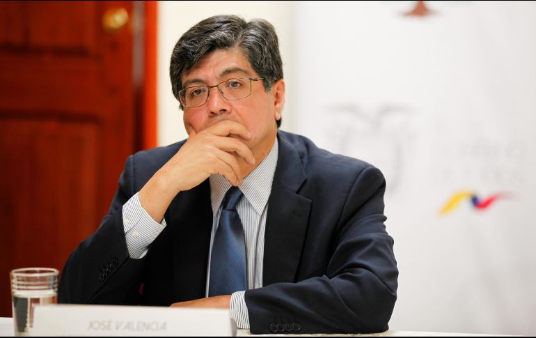 La decisión fue anunciada por el canciller en un encuentro donde se abordaba el problema del masivo flujo de venezolanos que han llegado al país. EFE / J. Jácome