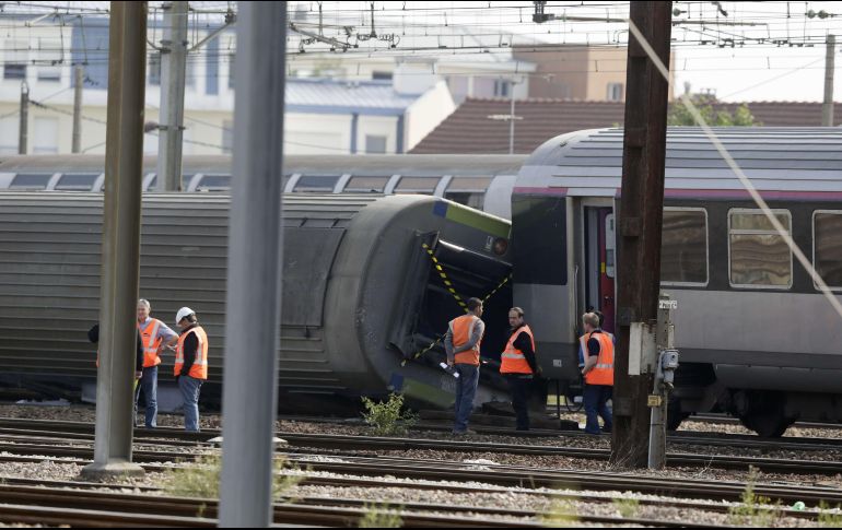  Los pasajeros fueron evacuados dos horas después del accidente, en torno a las 20 horas locales, (18 horas GMT). AFP/ ARCHIVO