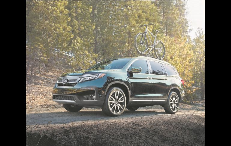 Hace poco más de tres años y medio que Honda estrenó la actual generación del Pilot, y parece que es momento de una nueva variación.