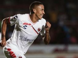 Diego Chávez festeja el gol con el que el Veracruz se reencuentra con el triunfo después de dos derrotas. LIGA MX